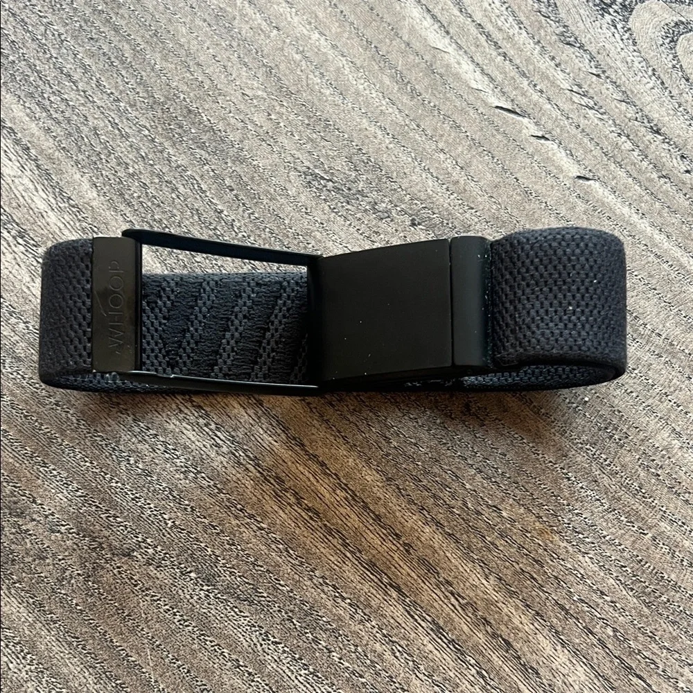 Whoop 4.0 with black band and charger